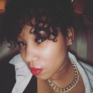 Meet your Posher, Sharnell